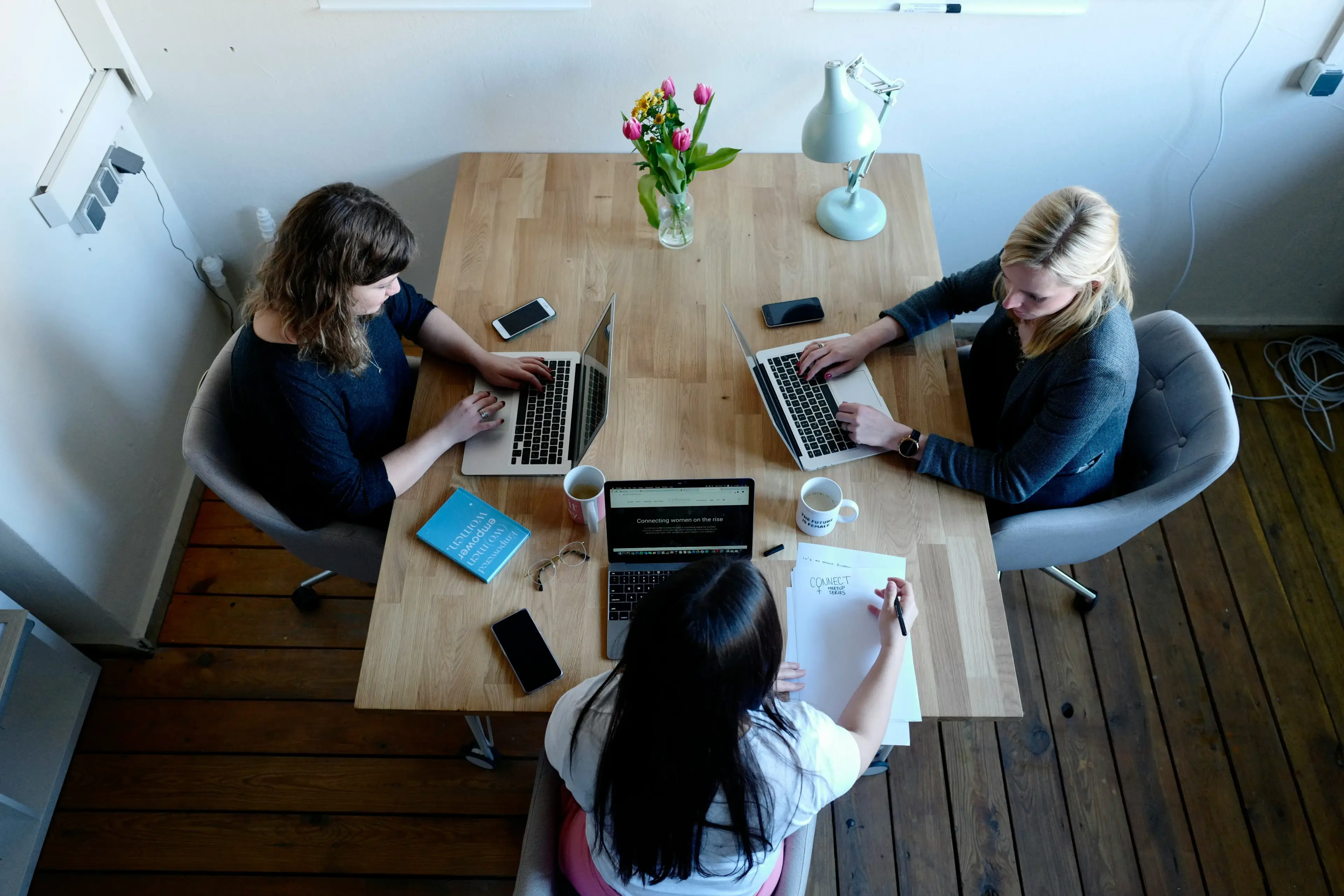 stakeholder-interviews-3.webp